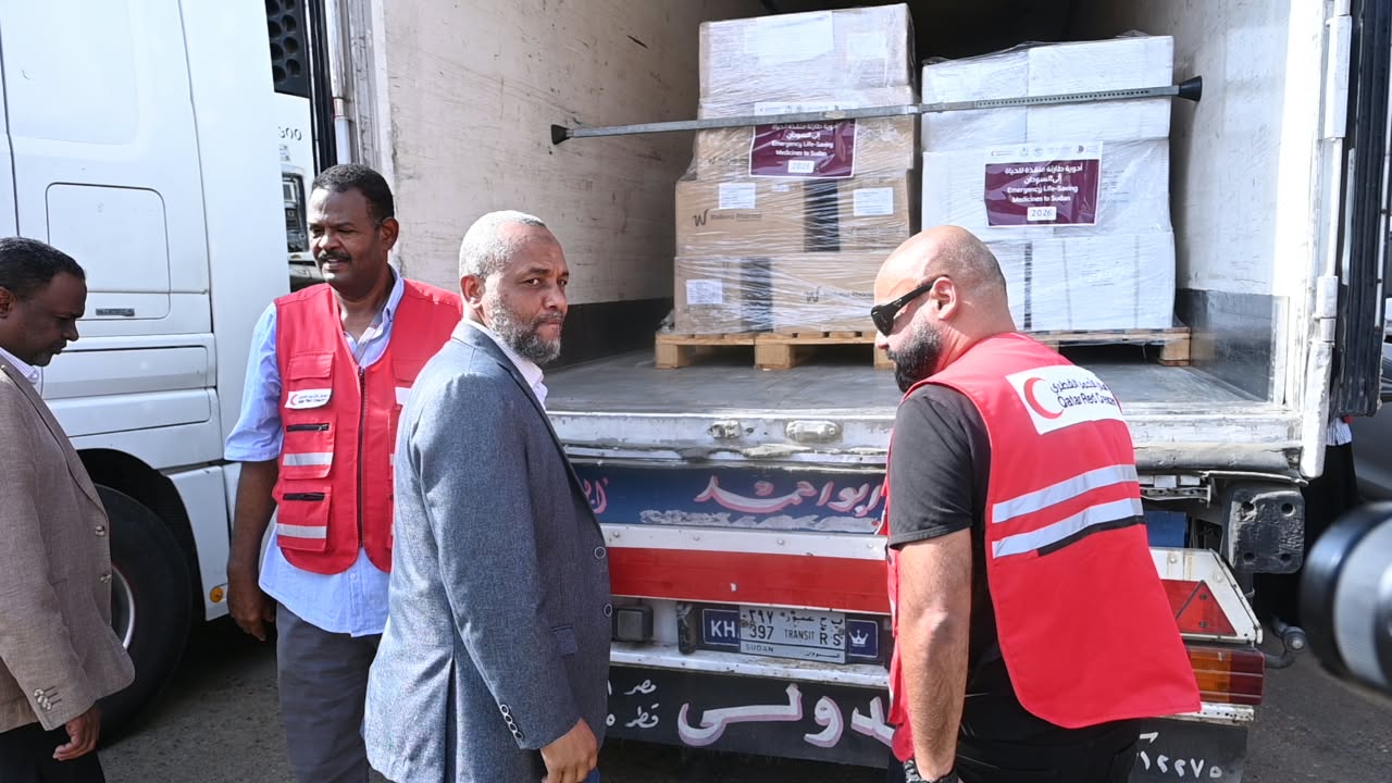 بدعم من صندوق قطر للتنمية السودان يستلم 10 شاحنات أدوية منقذة للحياة