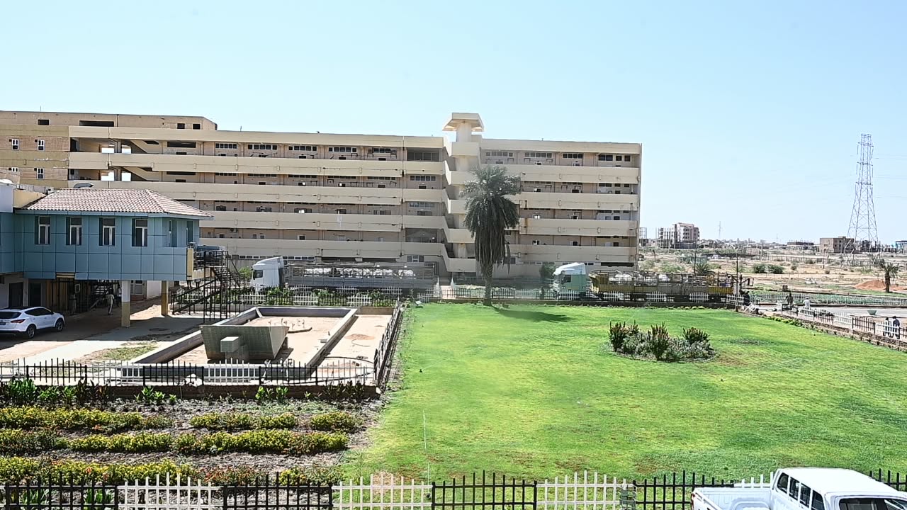 مستشفي سوبا يستقبل دعم الحكومة الايرلندية من الاجهزة و المعدات