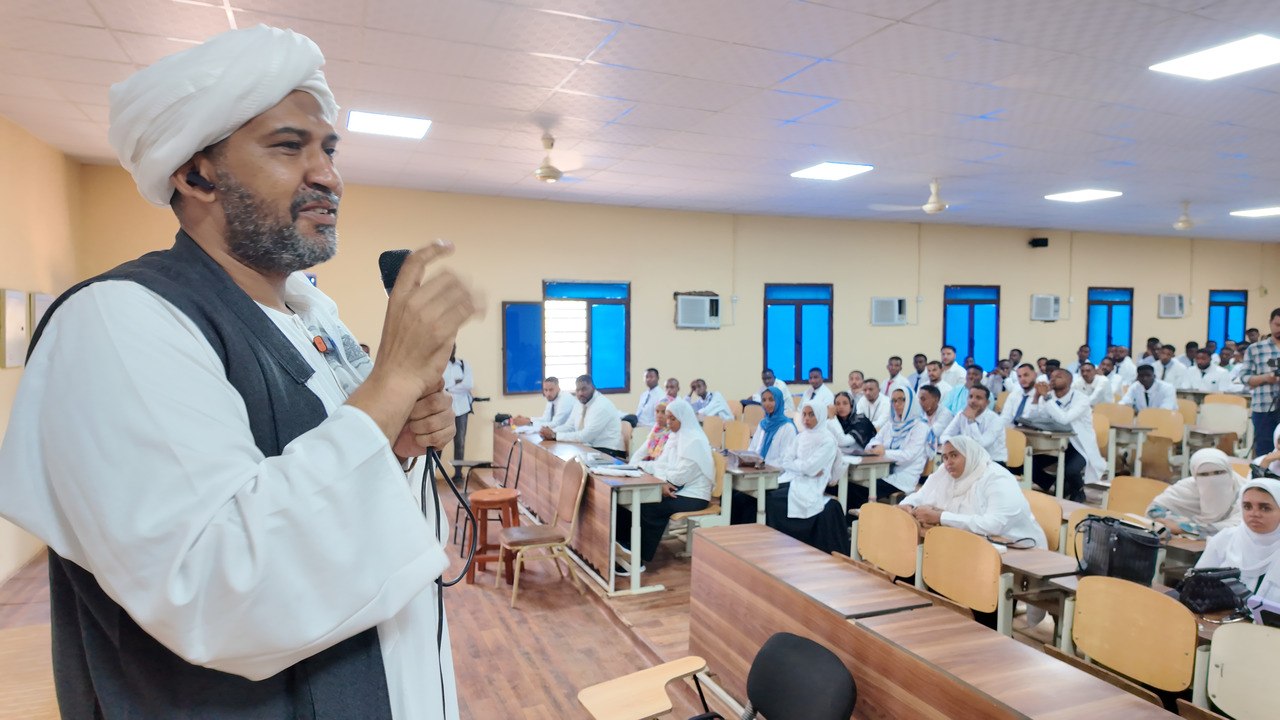 بعد توقفٍ دام أكثر من ثلاث سنوات جامعة ابن سينا تستأنف الامتحانات السريرية من مقرها بالخرطوم