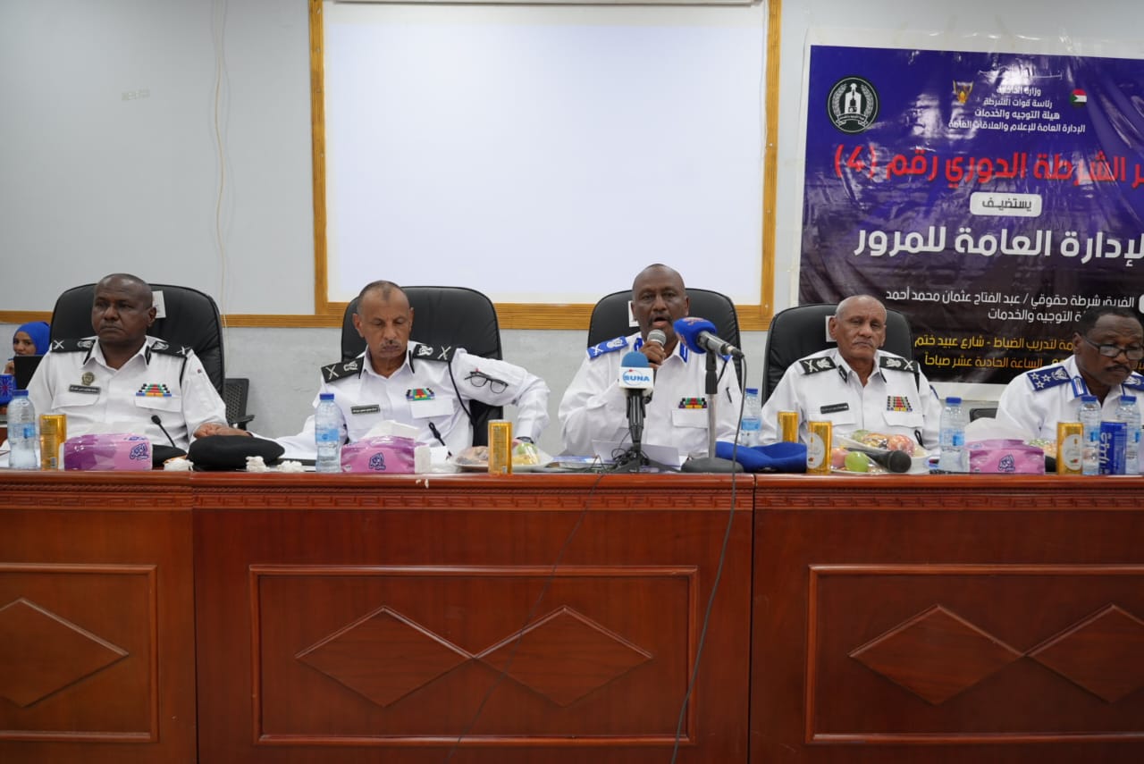تسهيلات رغم التحديات من ادارة المرور في التراخيص ونقل الملكية  لتطوير العمل الشرطي