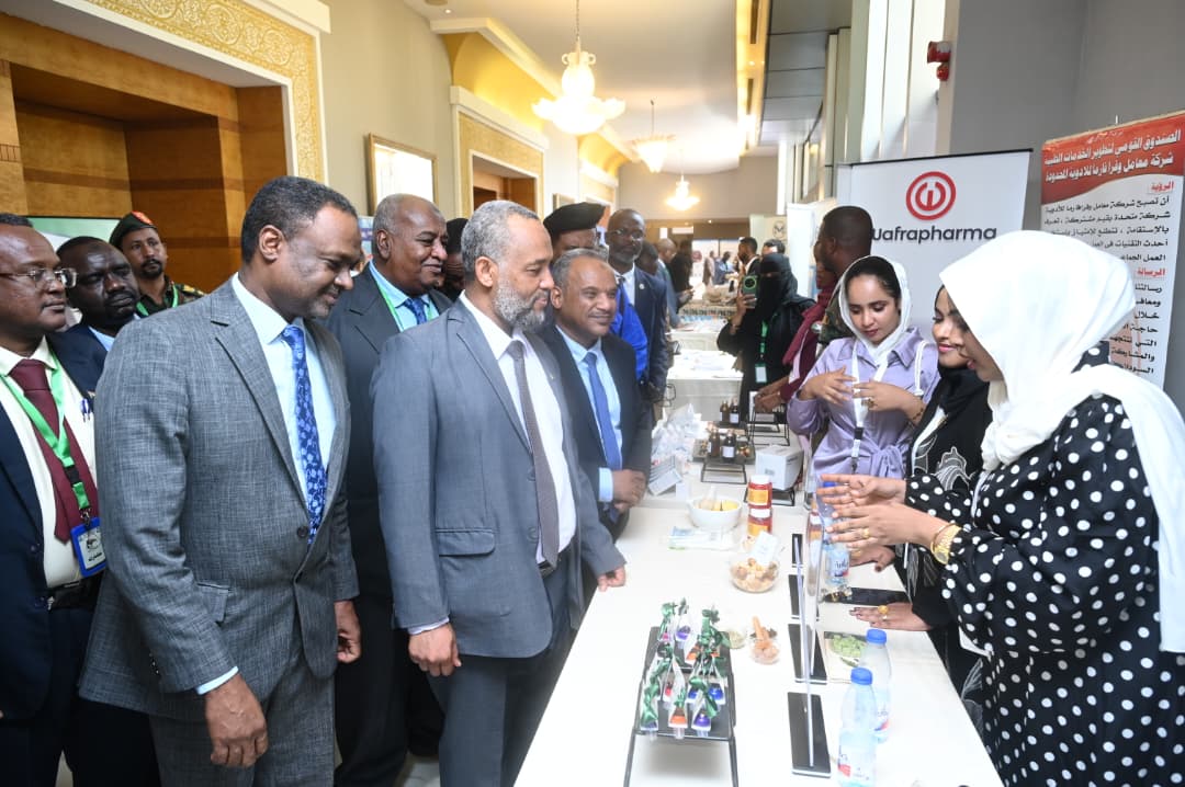 الاحتفال باليوم العالمي للصيدلي السوداني وزير الصحة الاتحادي: العملية الصحية عملية تكاملية