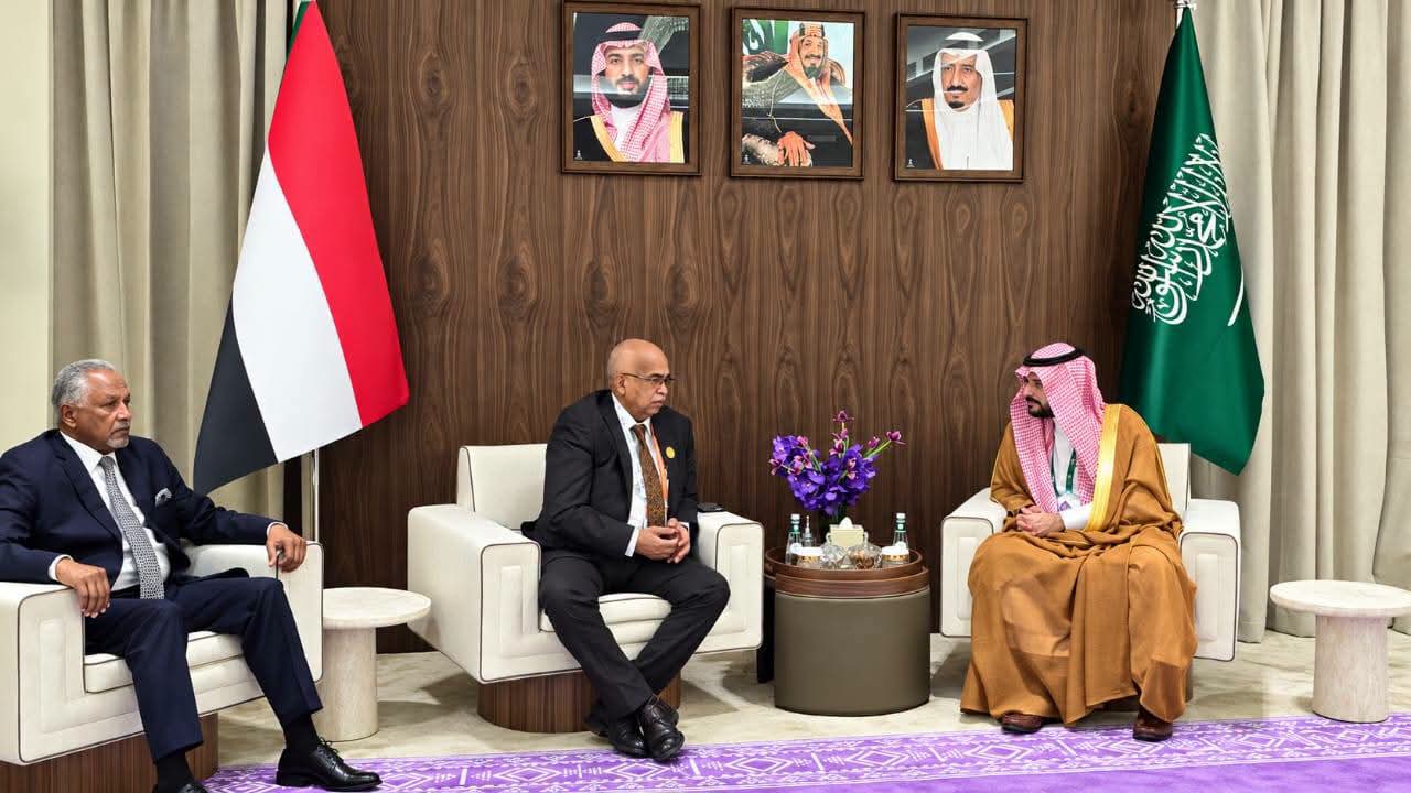 وزير الطاقة والنفط يبحث مع السعودية تعزيز التعاون الاستراتيجي