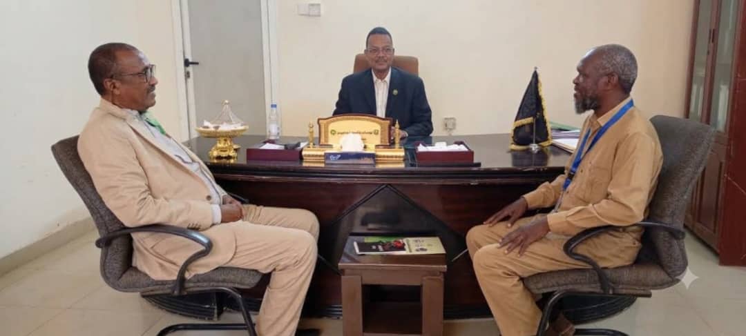 مدير هيئة الاستثمار والصناعة بإقليم النيل الأزرق يطلع على تجربة الاستثمار بولاية الخرطوم