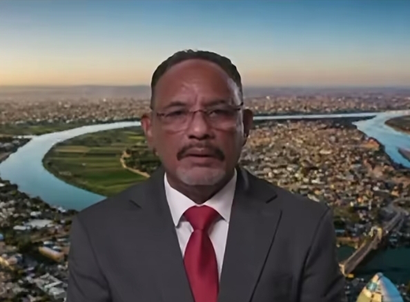 حاكم اقليم كردفان يعلن انشقاقه عن حكومة تأسيس