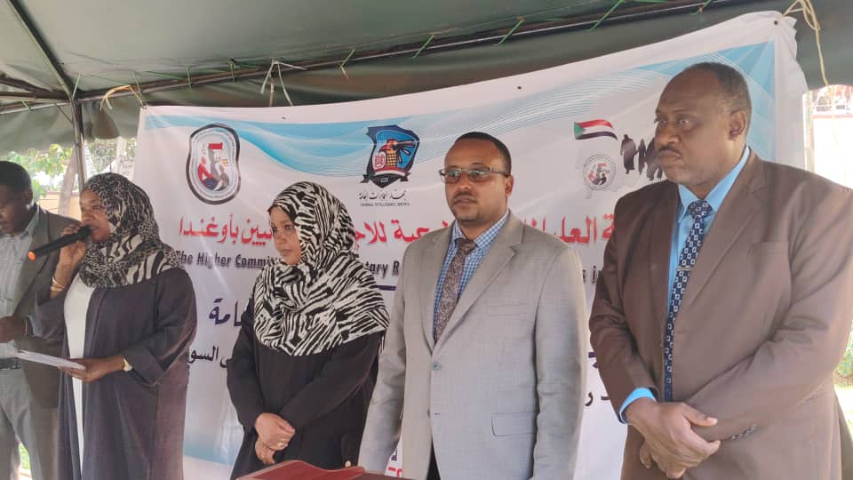 لجنة العودة الطوعية 24 عائد من يوغندا غدا الاثنين